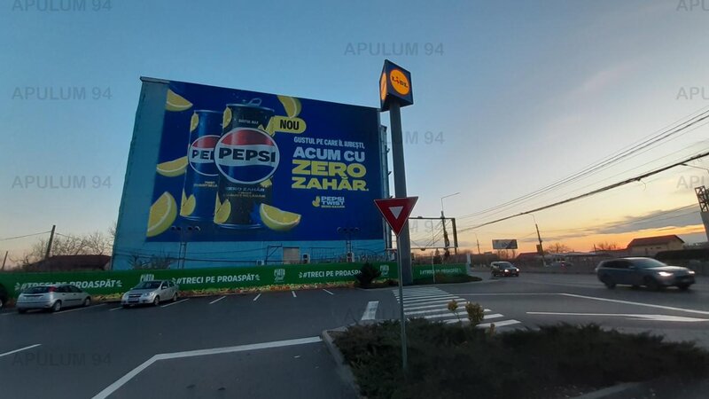 Spatiu 300mp Otopeni la etajul 3 - stradal, chiar langa Lidl